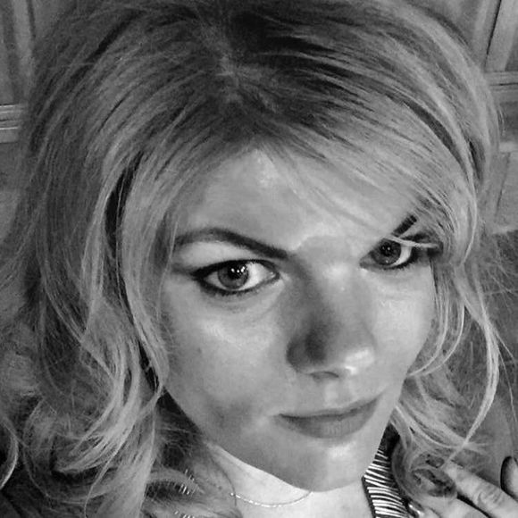 Meet your Posher, Rachel - Picture 1 of 1